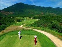 Image: Vietnam aims for 100 more golf courses by 2025