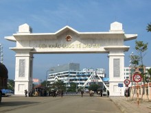 Image: Lao Cai border gates to be fully reopened early next month