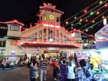 Image: Rule revisions proposed to manage night markets