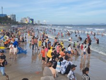 Image: Vung Tau sees surge in tourist arrivals at Tet
