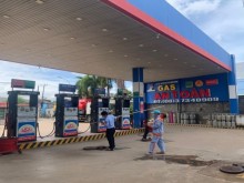 Image: Four gas stations in HCMC await dissolution