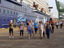 Image: Int’l cruise ship brings nearly 2,400 guests to BR-VT