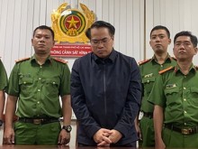 Image: Vietnam Register chief detained on bribe-taking allegations