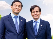 Image: Hoa Binh’s leadership struggle comes to an end