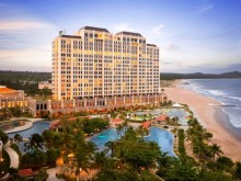 Image: ﻿Five-star resort boasts a venue for travelers