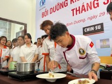Image: Binh Duong holds seafood-focused culinary training session