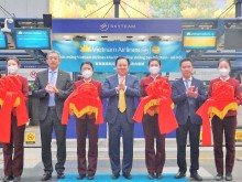 Image: Vietnam Air re-starts regular Beijing-Hanoi flights
