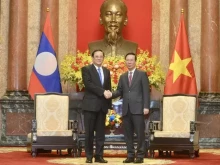 Image: Give the highest priority to Vietnam - Laos relationship