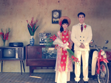 Image: Millennial Couple Finds Joy in Retro Wedding Photoshoot Capturing Vietnam's Subsidy Era