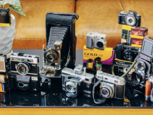 Image: Young people's passion for vintage cameras