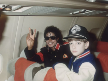 Image: Alleged victims of Michael Jackson launch new legal battle to try and unseal nude photos of late singer