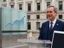 Image: UK economy beats forecasts with stronger-than-expected growth in February
