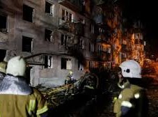 Image: Russian Missile Strikes on Kyiv Result in Multiple Casualties