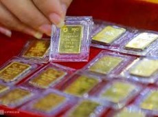 Image: Gold Prices Drop by One Million Dong in Vietnam