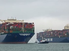 Image: China tightens pandemic control measures for container goods