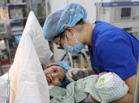 Image: More than 3,000 babies to be born on New Year’s Day in Vietnam