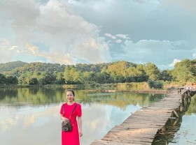 Image: ‘Go around’ at the Bay Tren Waterfall in Dak Lak