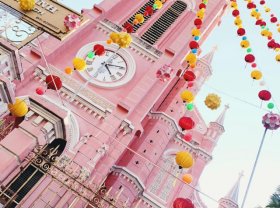Image: Hundred year old churches loved as stunning check in sites in HCMC