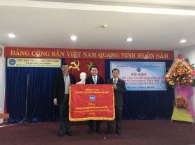 Image: Da Nang Union of Friendship Organizations awarded the VUFO Emulation Flag