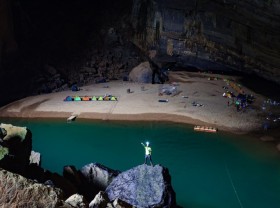 Image: The beauty of Son Doong in the rainy season