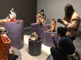 Image: Traditional Japanese dolls exhibited at HCMC’s museum