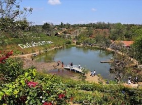 Image: Kotam tourist site: An example of integrating ecological tourism and local cultural identity