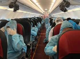 Image: Vietnam suspends inbound flights from Covid-19 variant hosts