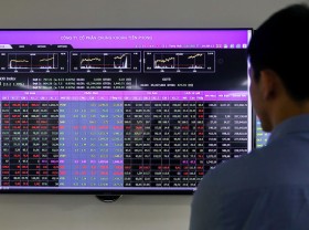 Image: VN-Index ends week with sixth straight gaining session
