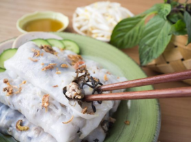 Image: Vietnamese cuisine Steamed rice roll Banh Cuon