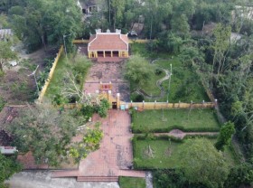 Image: The tunnel is 32 km long hidden under the communal house