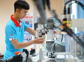 Image: Vietnam moves up two places in Bloomberg innovative economy index