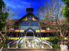 Image: Visit Kon Tum bishop to learn the architecture and culture of the Central Highlands