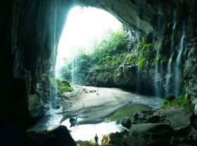 Image: Phong Nha-Kẻ Bàng on list of world's 25 best national parks
