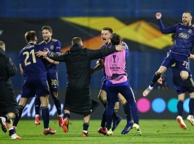 Image: Zagreb stun Tottenham, Manchester United edge Milan to reach Europa League last eight