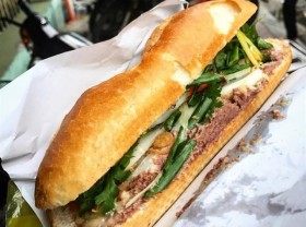 Image: Vietnamese street food popular on Instagram