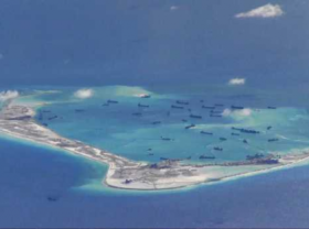 Image: Philippines sends fighter aircraft over Chinese vessels in Bien Dong Sea South China Sea