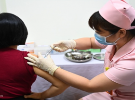 Image: 36 volunteers injected with 2nd Vietnam homegrown Covid 19 vaccine