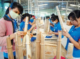 Image: Wood exporters face array of obstructions