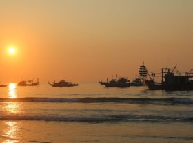 Image: Coming to Da Nang, “hunt” for dawn in the most beautiful ancient fishing village of South Central Vietnam