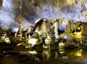 Image: Explore the ‘Northwest first cave’ ‘Pu Sam Cap Lai Chau