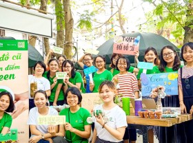 Image: Taking small steps toward greener life in Vietnam