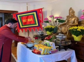 Image: Online worship ceremony held in Canada to commemorate legendary ancestors of Vietnam
