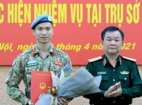 Image: Third Vietnamese military officer to work at UN headquarters