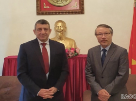 Image: Vietnam aspires to foster maritime cooperation with Greece