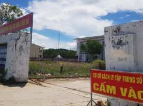 Image: Vietnam s southwestern provinces tighten border control amid rising Covid 19 threats from Cambodia
