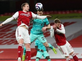 Image: Jota double helps Liverpool romp to win at Arsenal