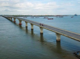 Image: Experience one Vietnam’s most stunning coastal roads