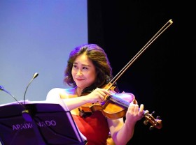 Image: Violist Nguyệt Thu to spark water world festival