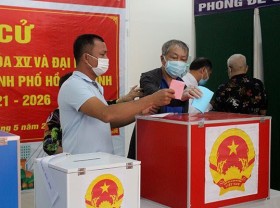 Image: 99.38% of voters in HCMC cast ballots