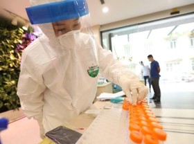 Image: Bac Giang continues seeing high jump in new Covid-19 infections